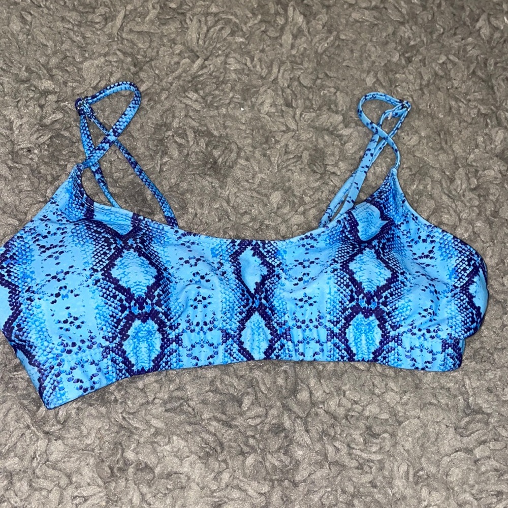 Bikini top